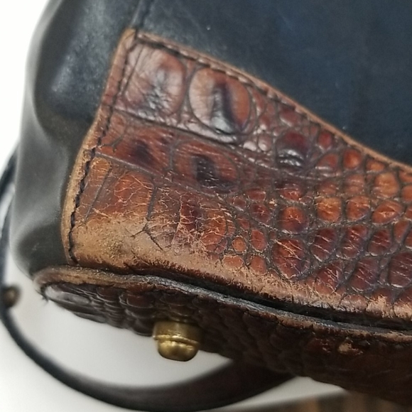 Vintage Brahmin Crocodile Embossed Leather Handbag - Picture 10 of 13